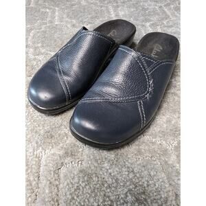 Clarks Navy Leather Slip-on Mules 84616 WOMENS SIZE 6M comfy business casual